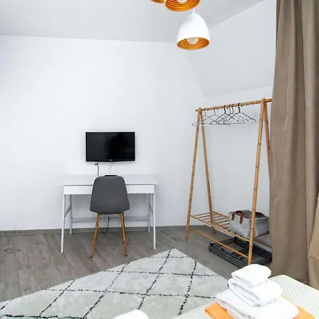 Апартаменты Luxury Center Two Bedroom Close To Beach